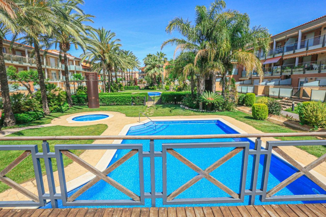 Port Marino Litoral Costa Dorada - Only Families Apartment Кембрилс Екстериор снимка