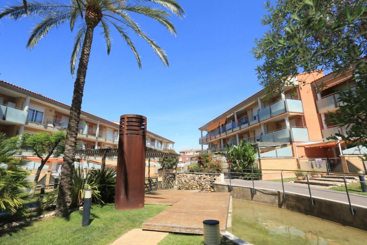 Port Marino Litoral Costa Dorada - Only Families Apartment Кембрилс Екстериор снимка