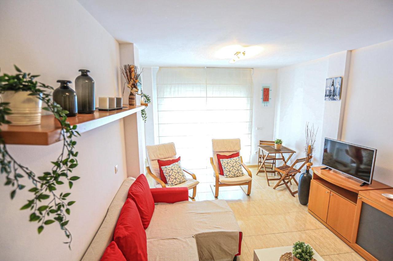 Port Marino Litoral Costa Dorada - Only Families Apartment Кембрилс Екстериор снимка