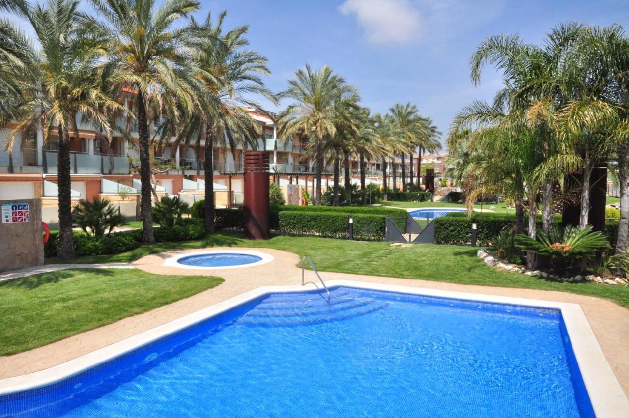 Port Marino Litoral Costa Dorada - Only Families Apartment Кембрилс Екстериор снимка