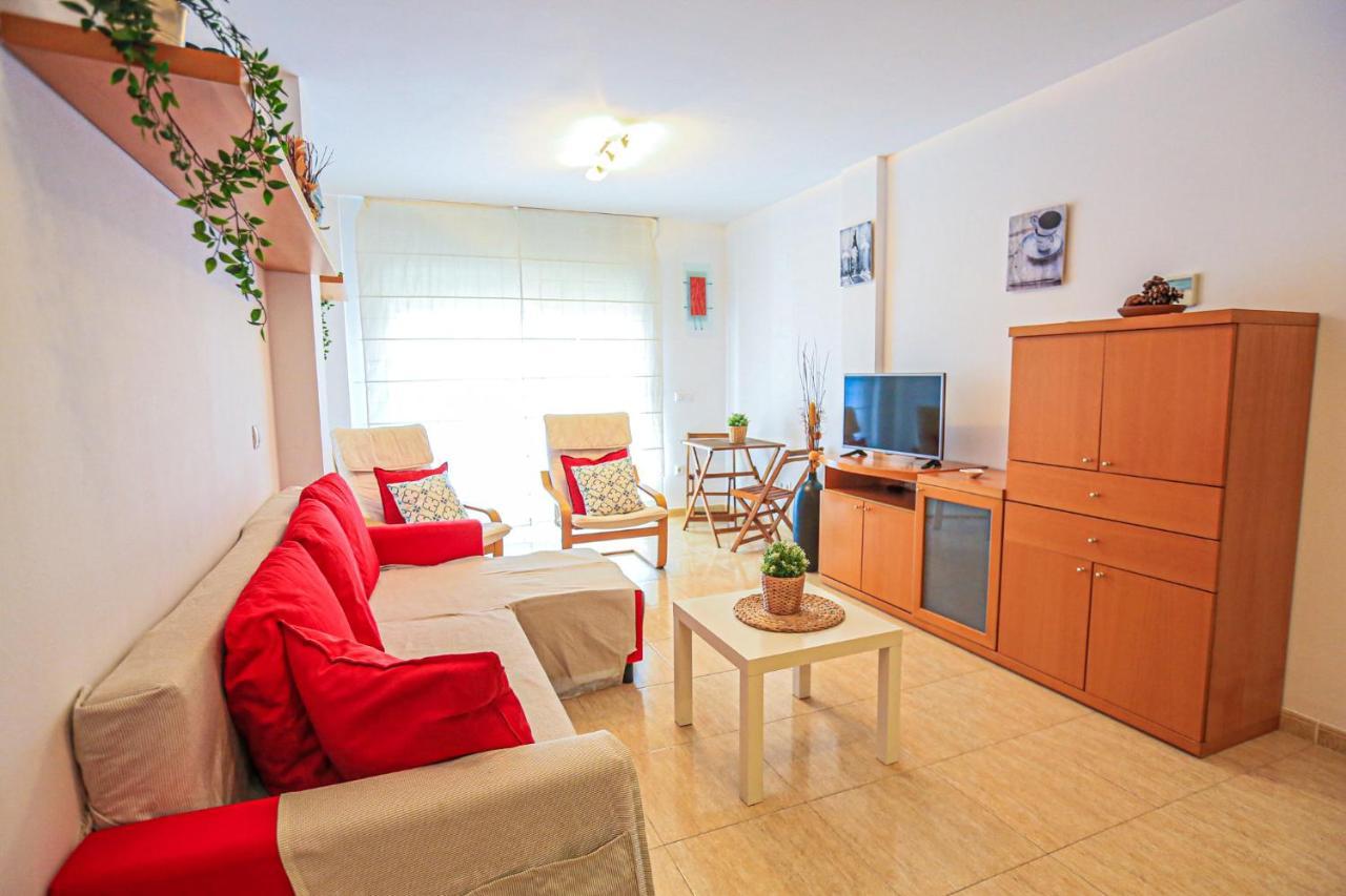 Port Marino Litoral Costa Dorada - Only Families Apartment Кембрилс Екстериор снимка