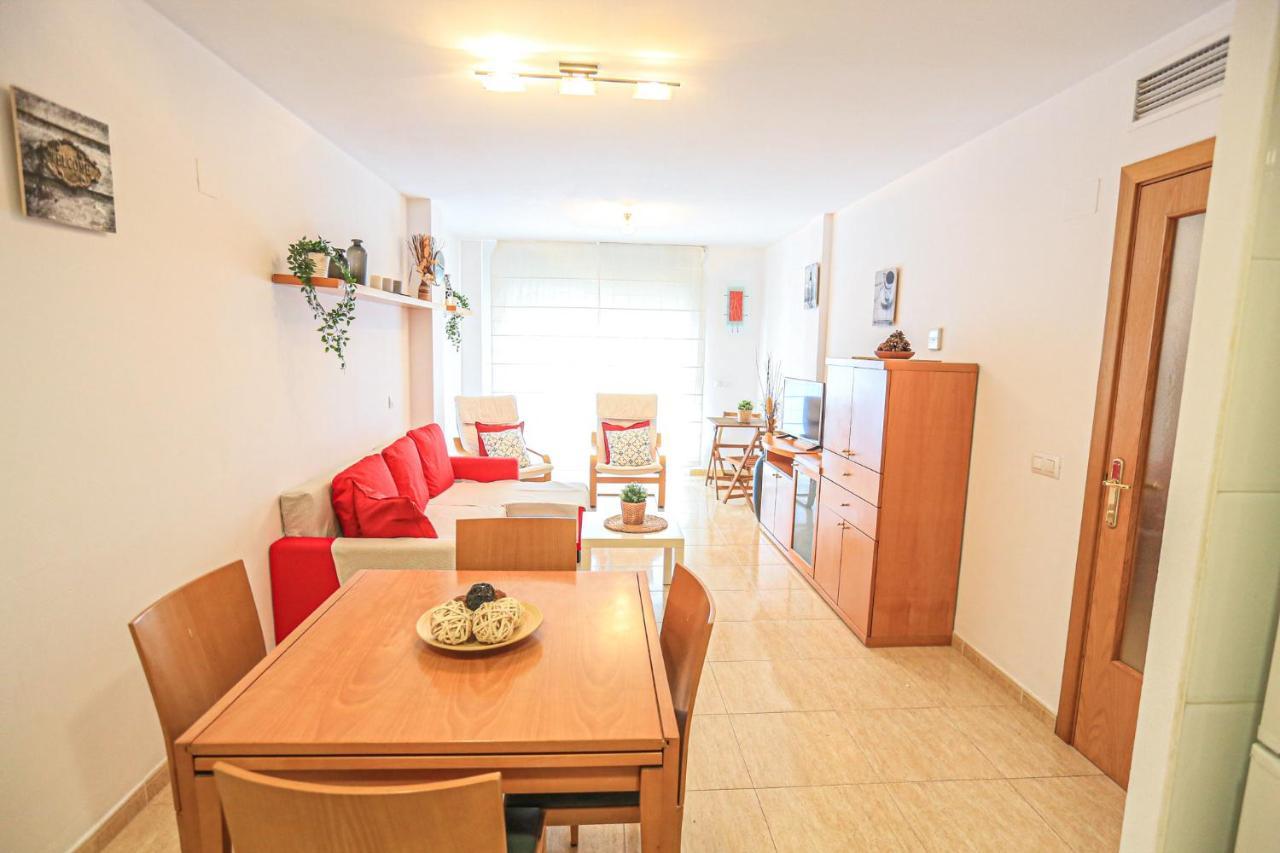 Port Marino Litoral Costa Dorada - Only Families Apartment Кембрилс Екстериор снимка