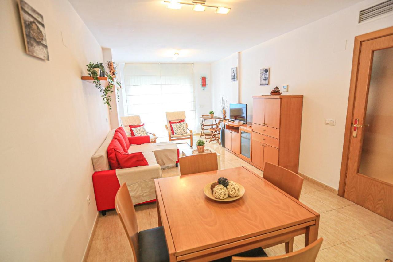 Port Marino Litoral Costa Dorada - Only Families Apartment Кембрилс Екстериор снимка