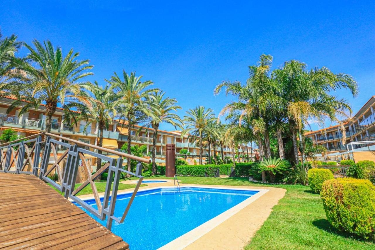 Port Marino Litoral Costa Dorada - Only Families Apartment Кембрилс Екстериор снимка
