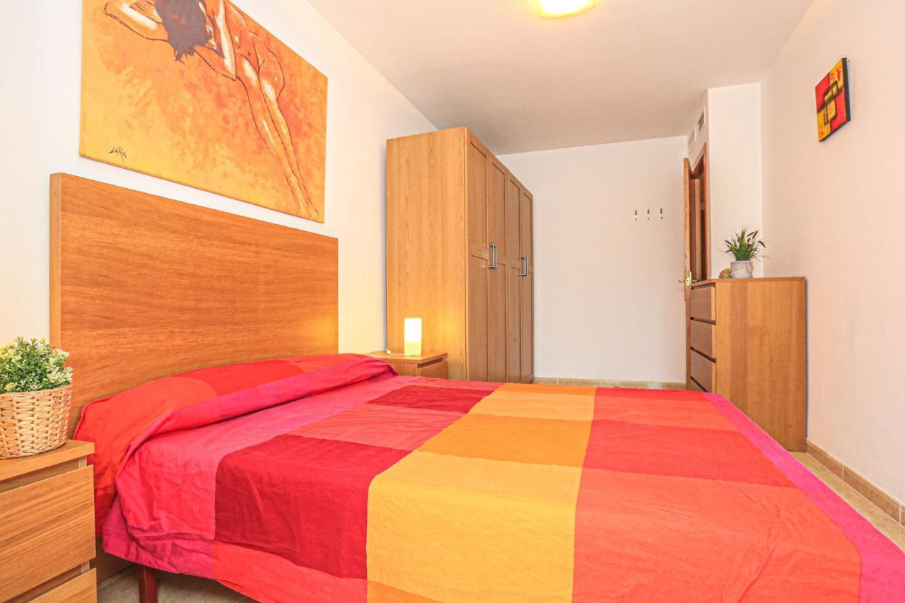 Port Marino Litoral Costa Dorada - Only Families Apartment Кембрилс Екстериор снимка